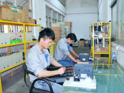 工厂产品生产现场